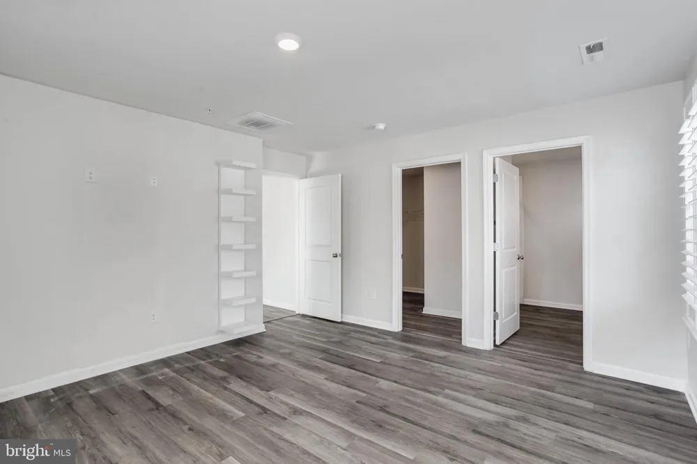 291 FOREST EDGE AVE La Plata, MD 20646