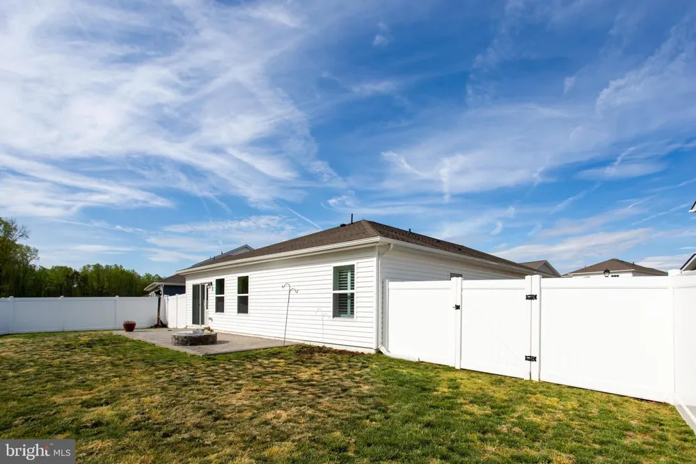 291 FOREST EDGE AVE La Plata, MD 20646