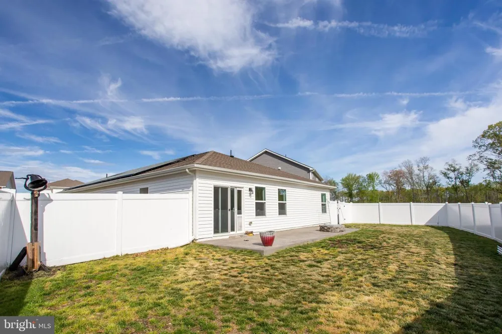 291 FOREST EDGE AVE La Plata, MD 20646