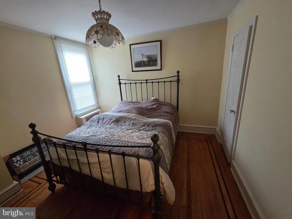 1633 CONLYN STREET Philadelphia, PA 19141