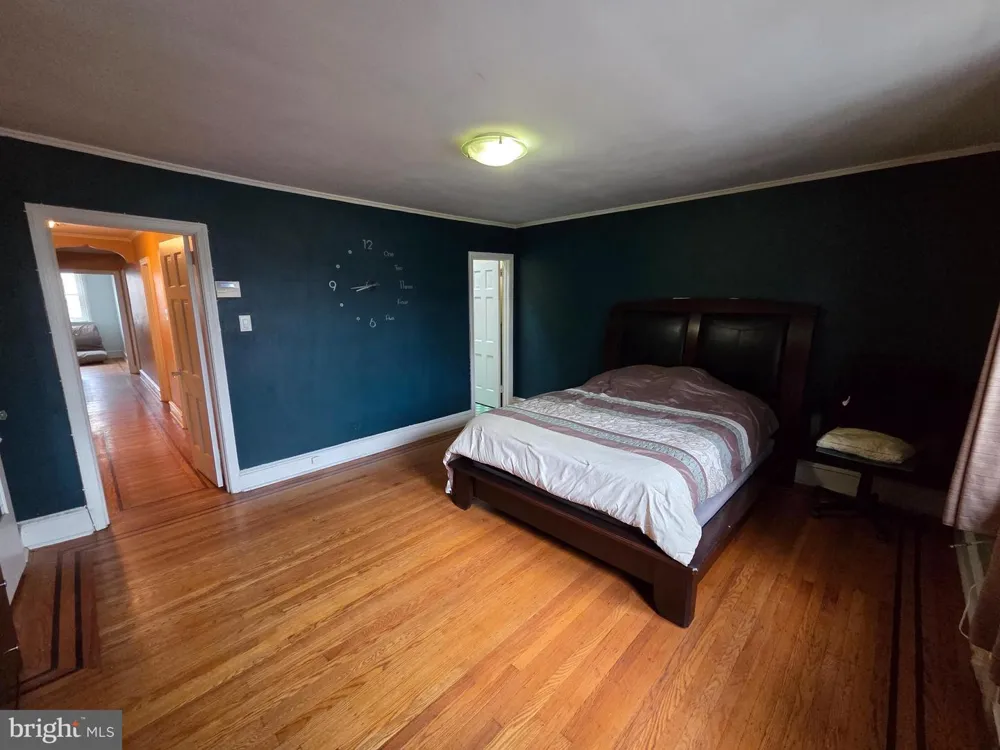 1633 CONLYN STREET Philadelphia, PA 19141