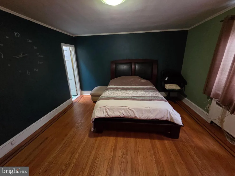 1633 CONLYN STREET Philadelphia, PA 19141