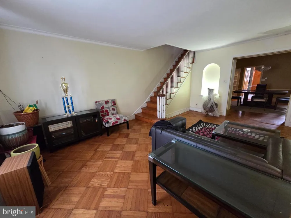 1633 CONLYN STREET Philadelphia, PA 19141