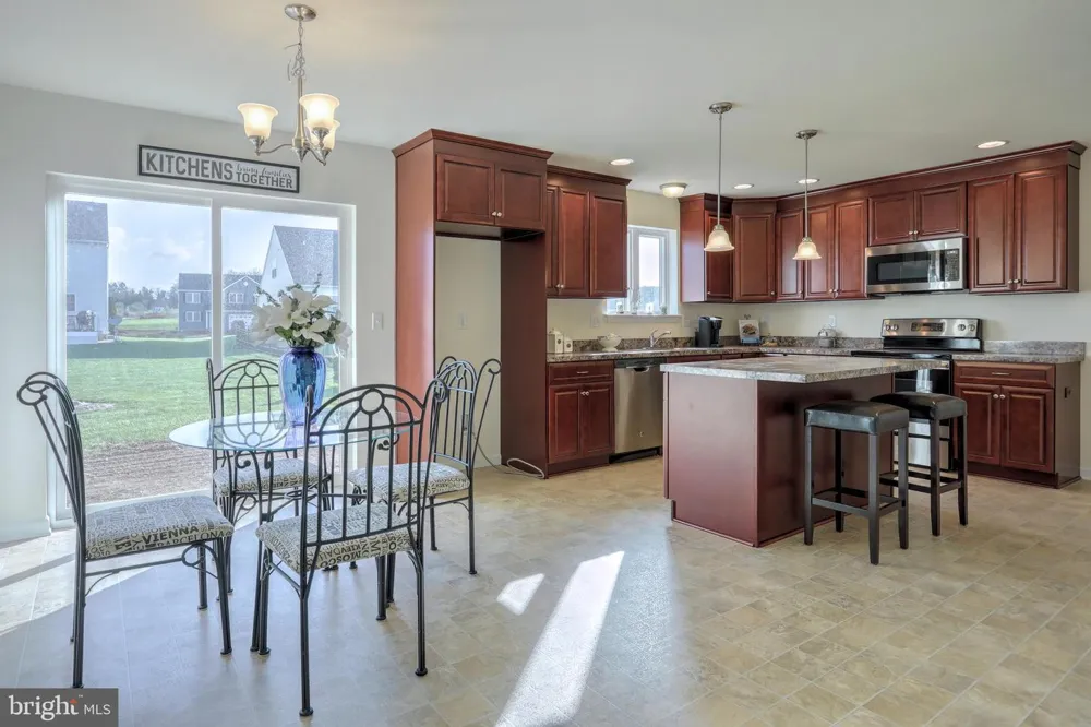 322 VALLEY VIEW CIRCLE #138 York, PA 17408