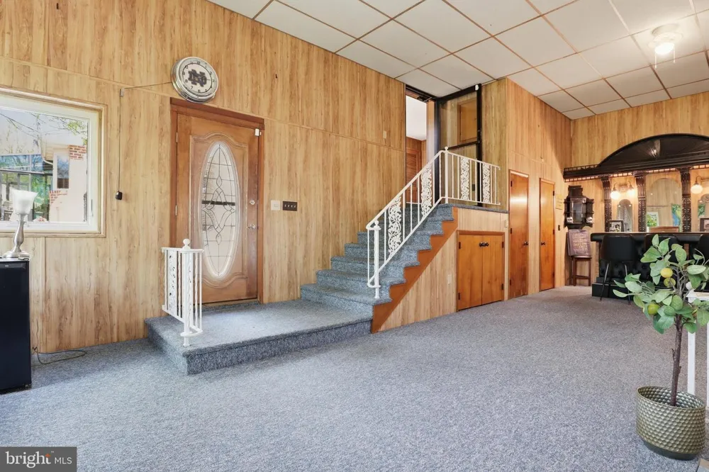 4041 ROBINHOOD York, PA 17408