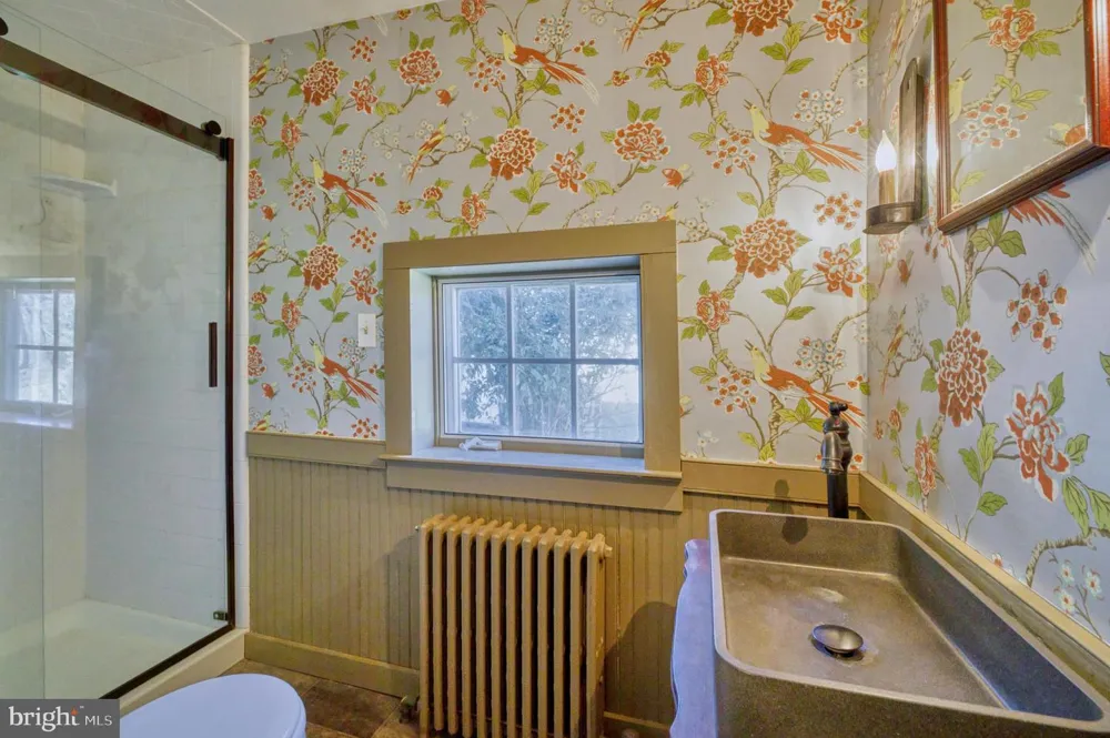 38678 PIGGOTT BOTTOM ROAD Hamilton, VA 20158