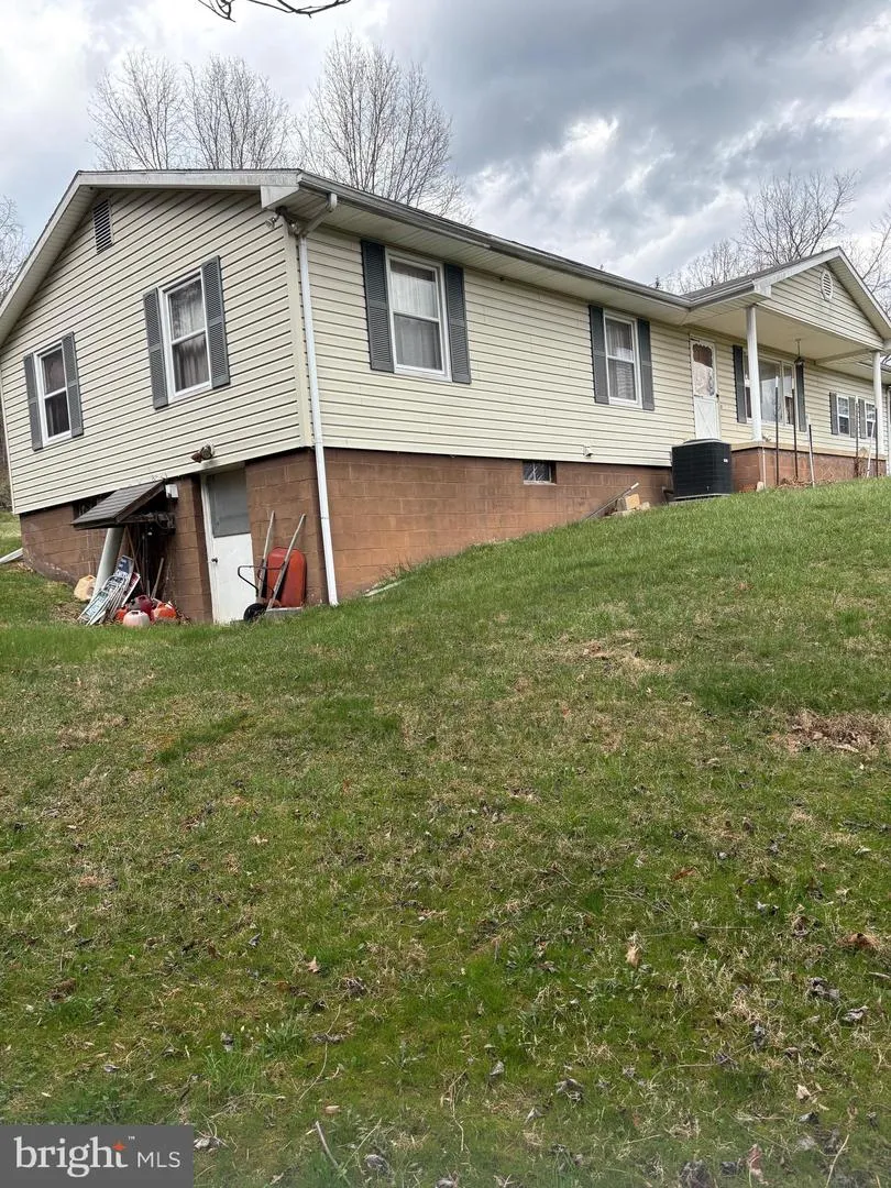 4309 OLD FIELDS ROAD Old Fields, WV 26845