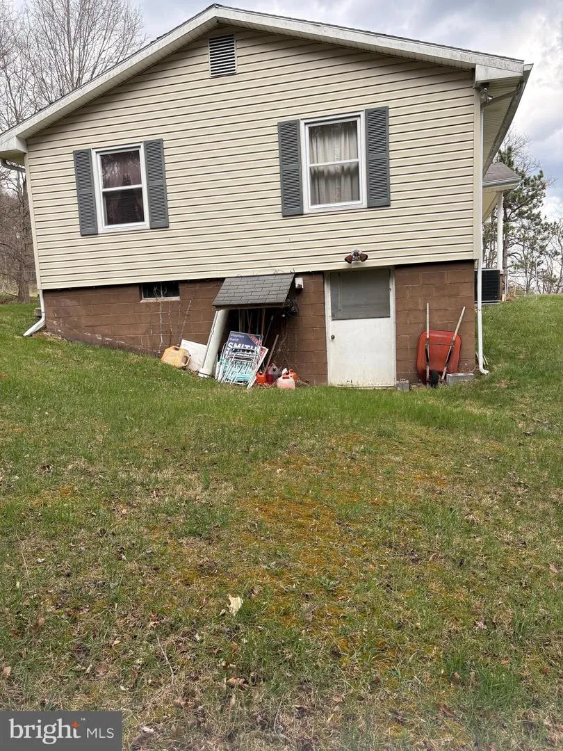 4309 OLD FIELDS ROAD Old Fields, WV 26845