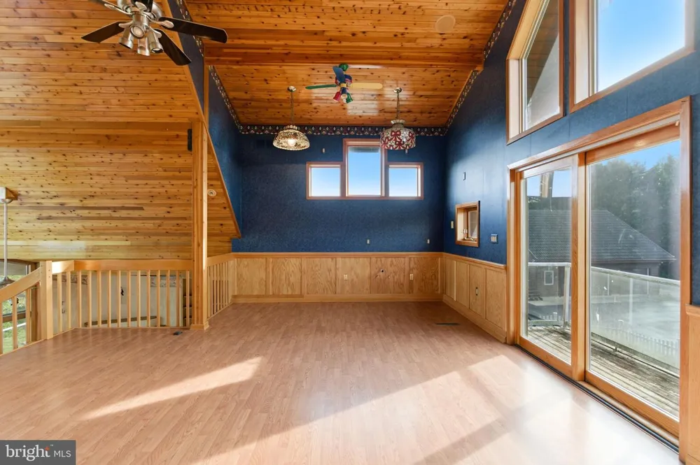 2 DIGIT LANE Bunker Hill, WV 25413