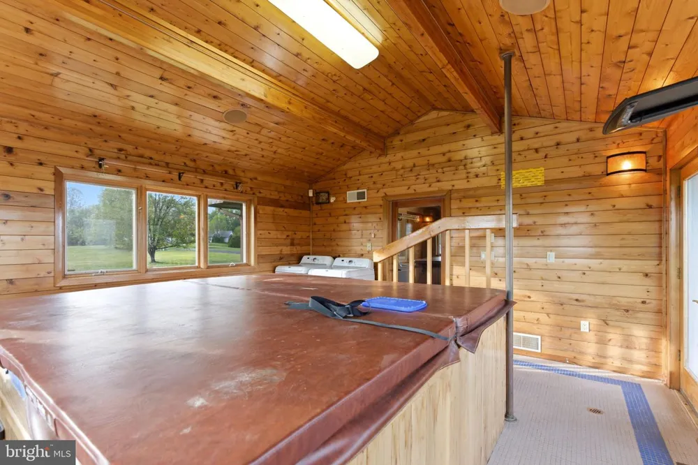 2 DIGIT LANE Bunker Hill, WV 25413