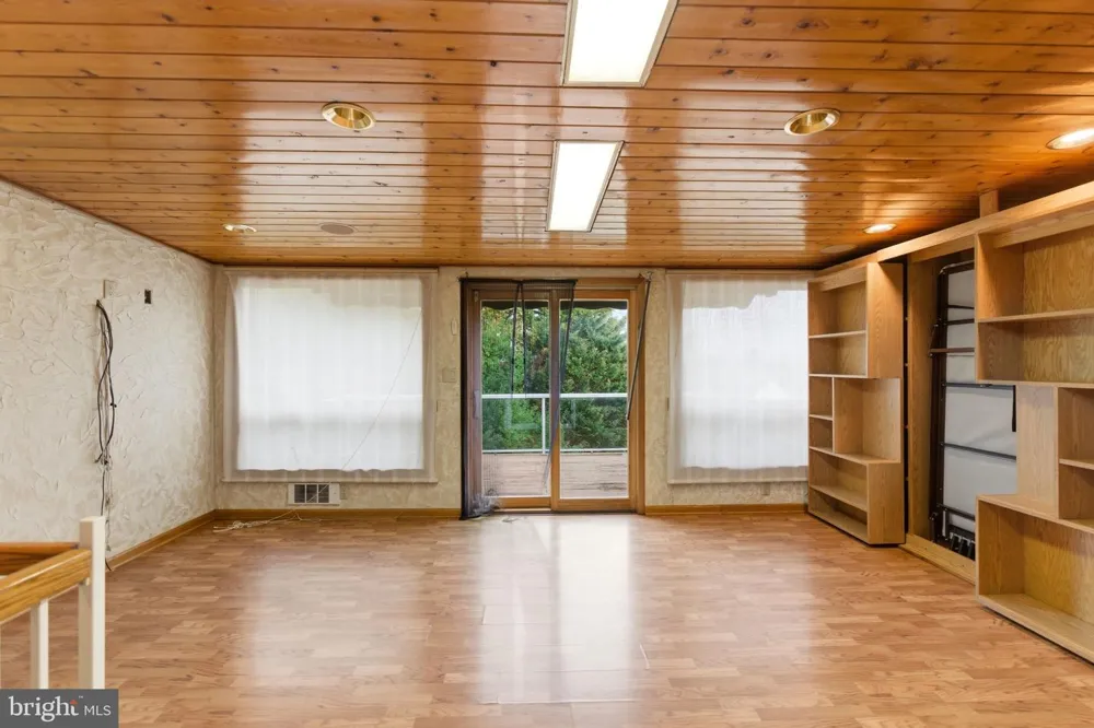 2 DIGIT LANE Bunker Hill, WV 25413