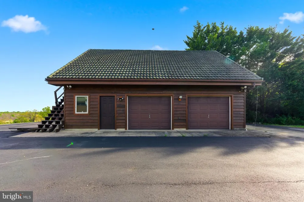 2 DIGIT LANE Bunker Hill, WV 25413