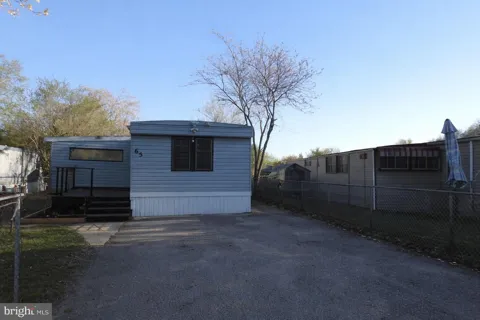 65 CUB COURT