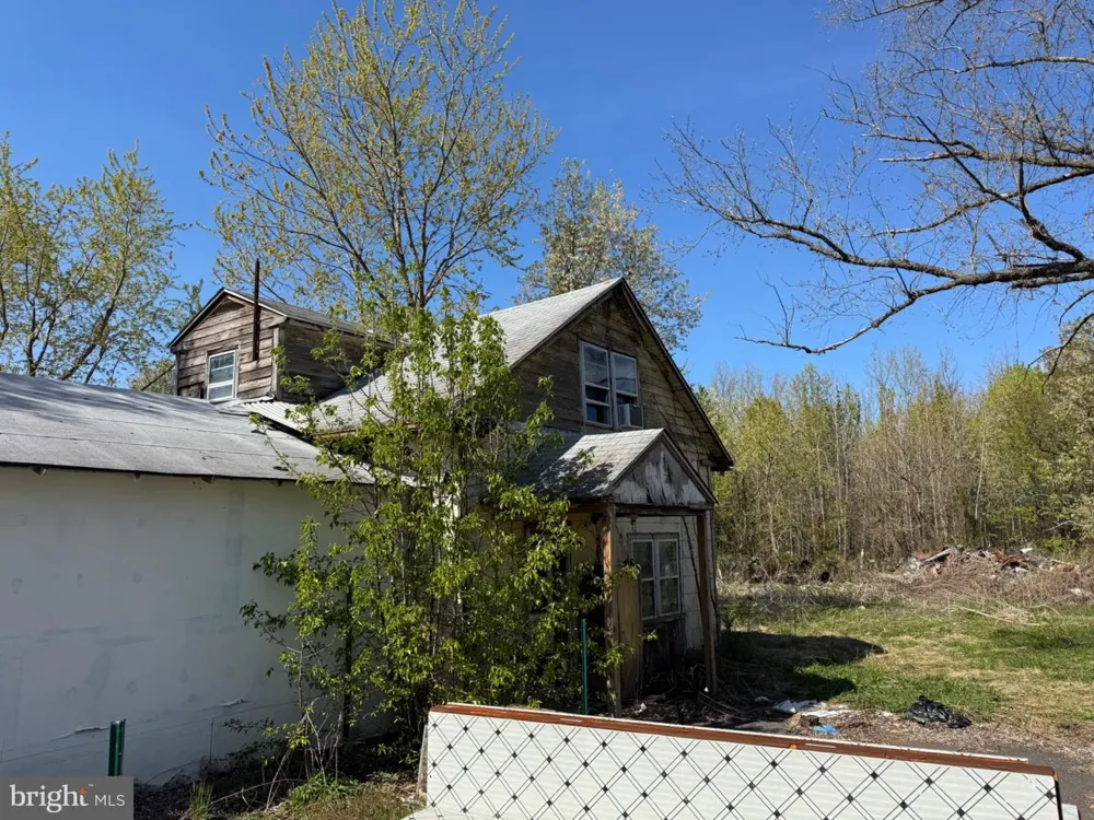 409 RIDGE ROAD Southampton, NJ 08088