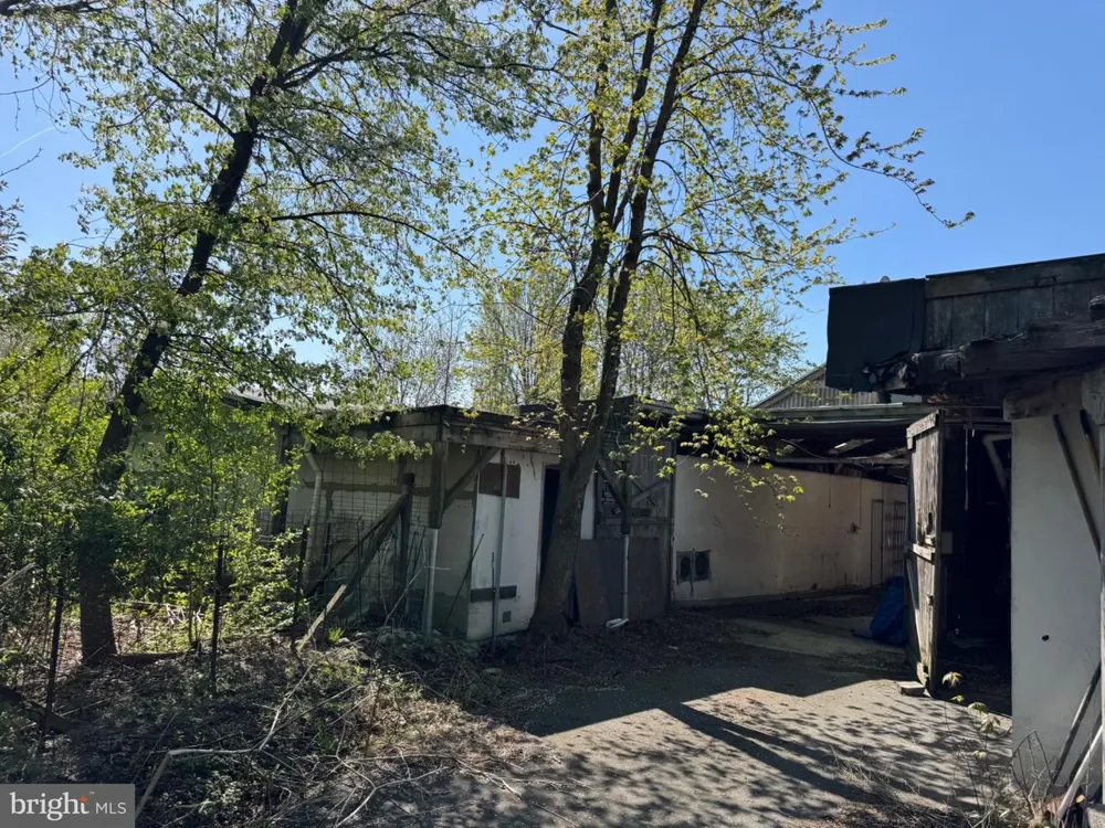 409 RIDGE ROAD Southampton, NJ 08088