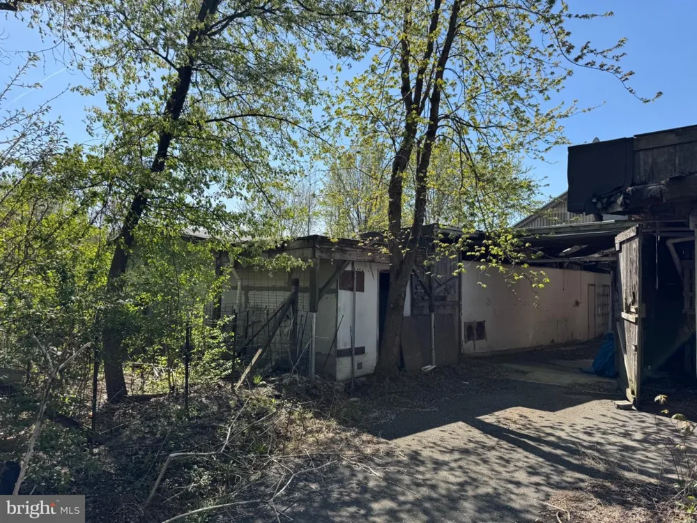 409 RIDGE ROAD Southampton, NJ 08088
