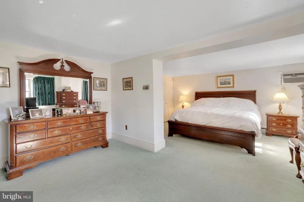1105 GREEN LANE ROAD Malvern, PA 19355