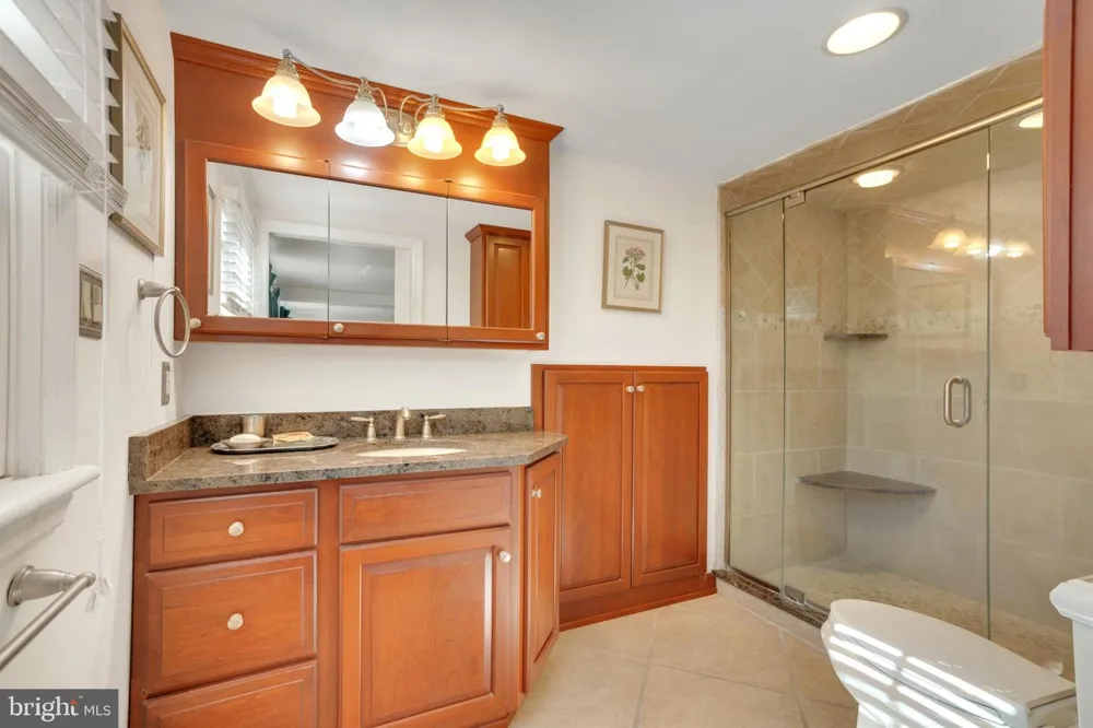 1105 GREEN LANE ROAD Malvern, PA 19355