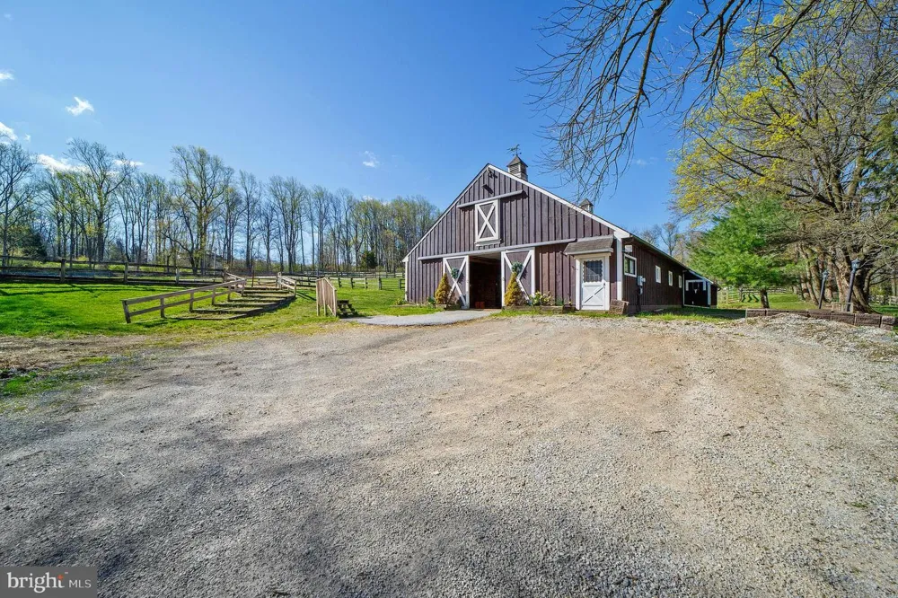 1105 GREEN LANE ROAD Malvern, PA 19355