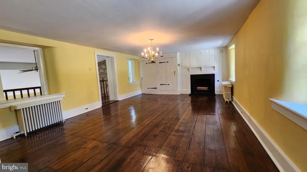 1105 GREEN LANE ROAD Malvern, PA 19355