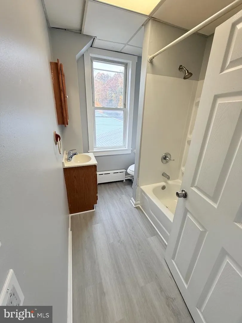 145 SPRING VALLEY ROAD Muhlenberg Township, PA 19605