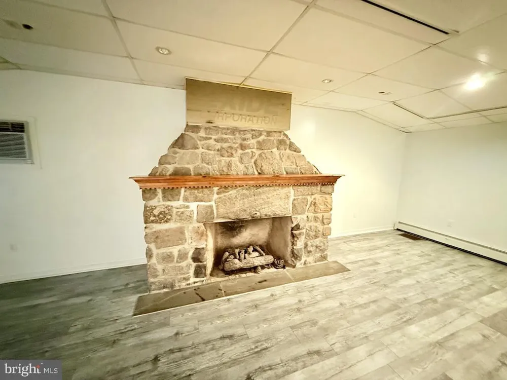 145 SPRING VALLEY ROAD Muhlenberg Township, PA 19605