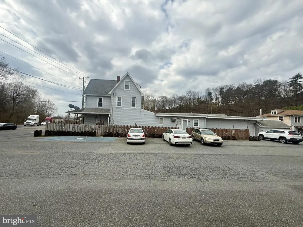 145 SPRING VALLEY ROAD Muhlenberg Township, PA 19605