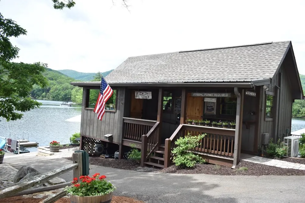 83 Summit Drive W Big Canoe, GA 30143