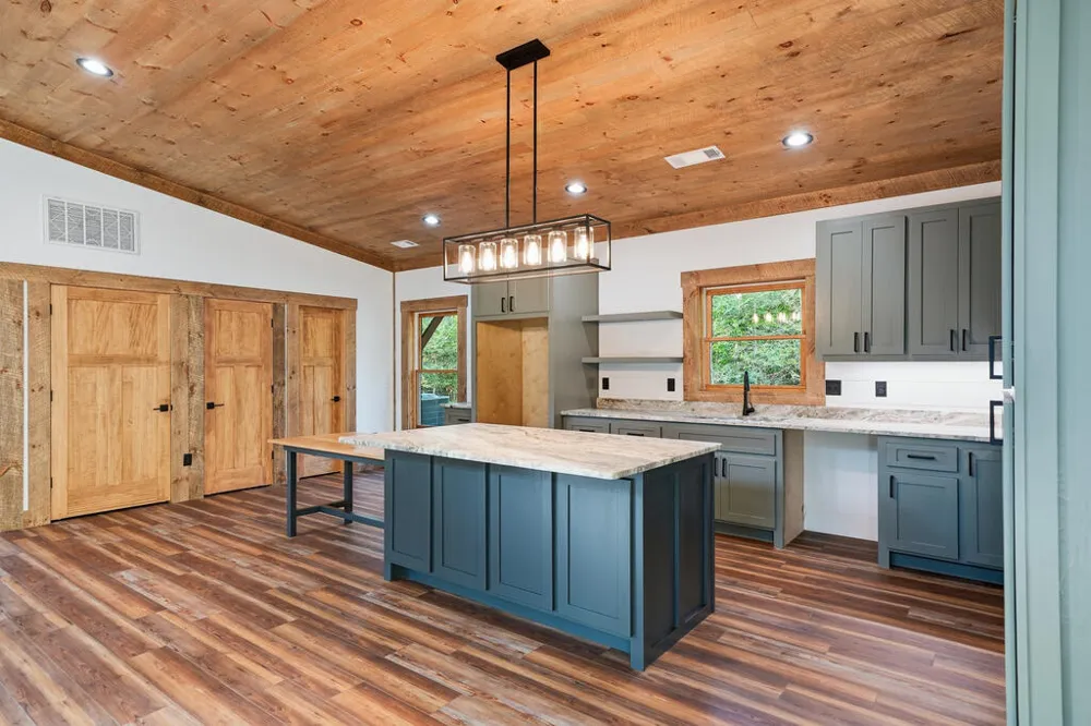 561 Woodland Trail Epworth, GA 30541
