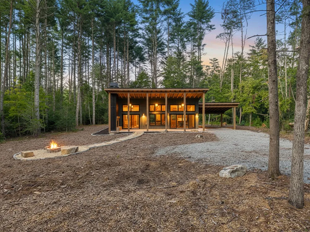 561 Woodland Trail Epworth, GA 30541