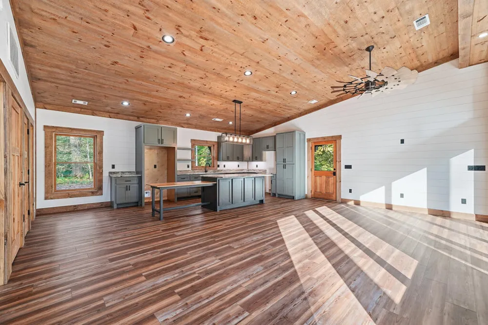 561 Woodland Trail Epworth, GA 30541