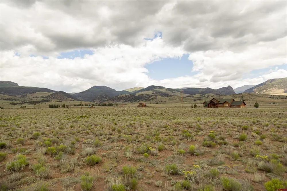 410 Mac Farlane Drive Creede, CO 81130