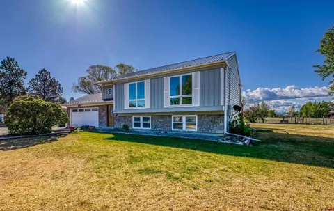 61100 Lobo Drive
