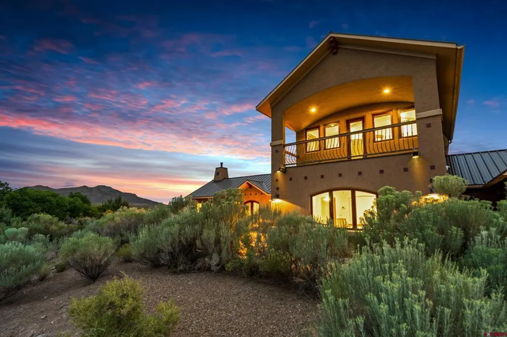 16996 County Road 28 Sanford, CO 81151