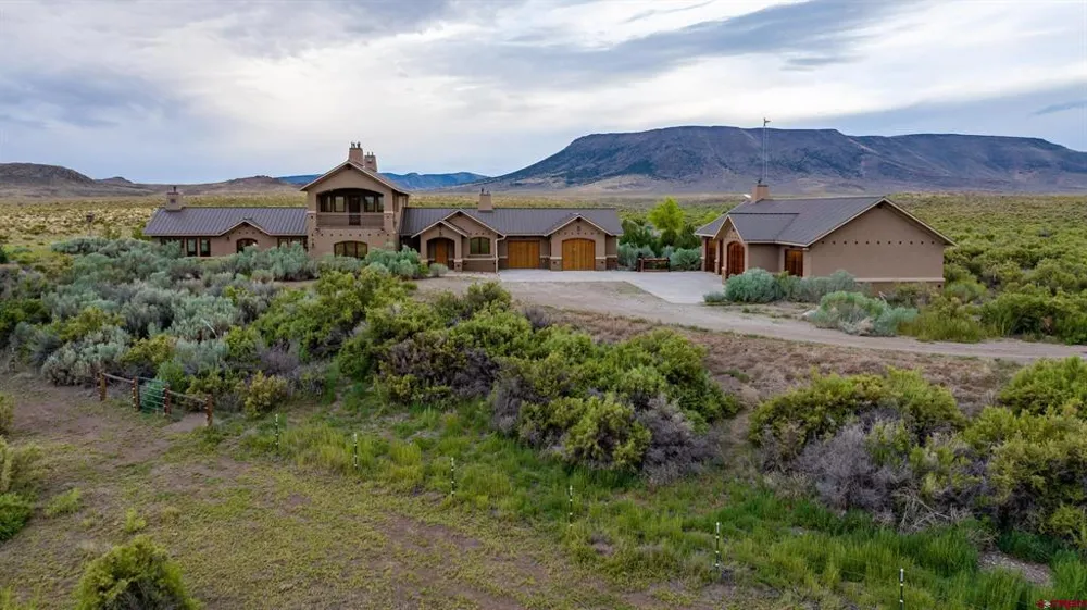 16996 County Road 28 Sanford, CO 81151