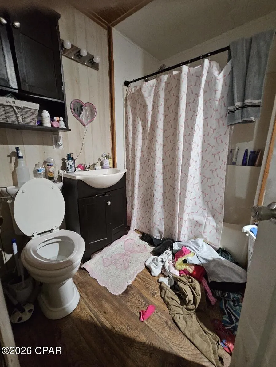1304 Kay Avenue Chipley, FL 32428