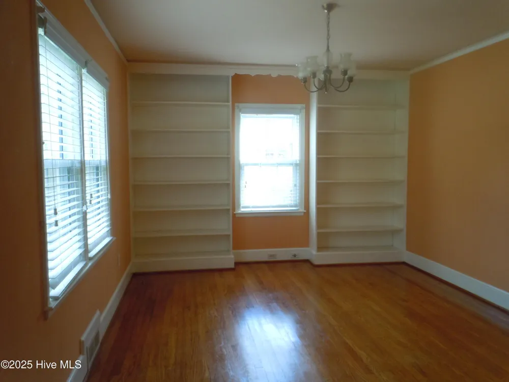 110 E Bell Street Tabor City, NC 28463