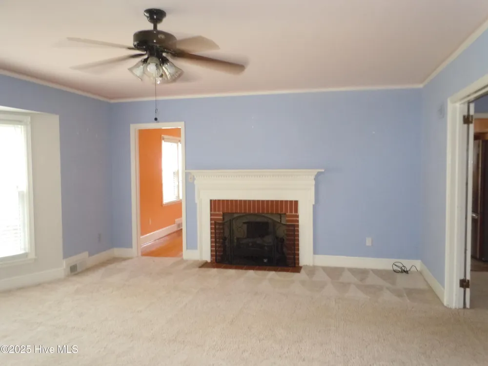 110 E Bell Street Tabor City, NC 28463