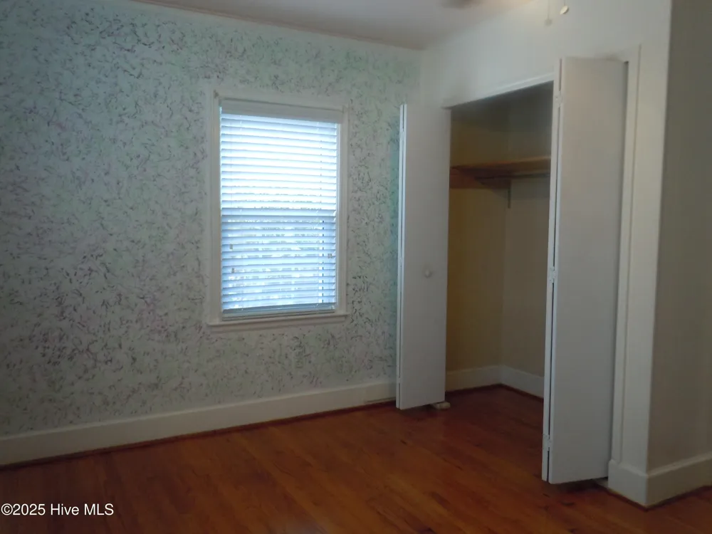 110 E Bell Street Tabor City, NC 28463