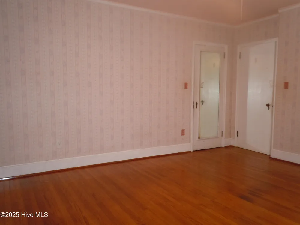 110 E Bell Street Tabor City, NC 28463
