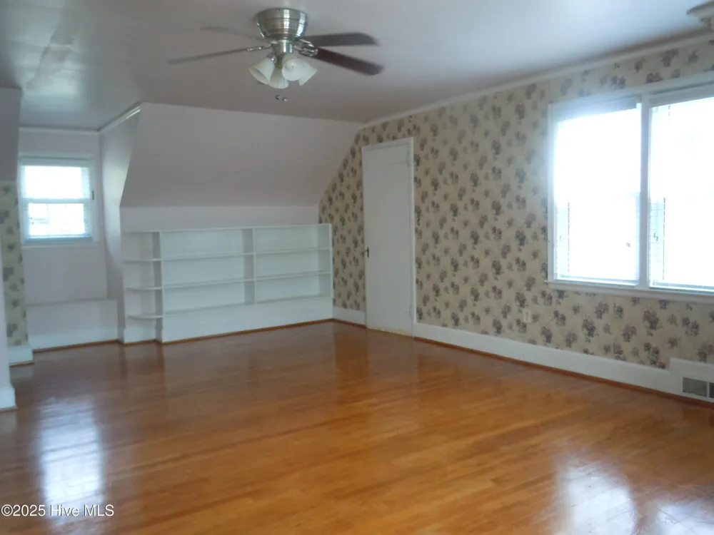 110 E Bell Street Tabor City, NC 28463