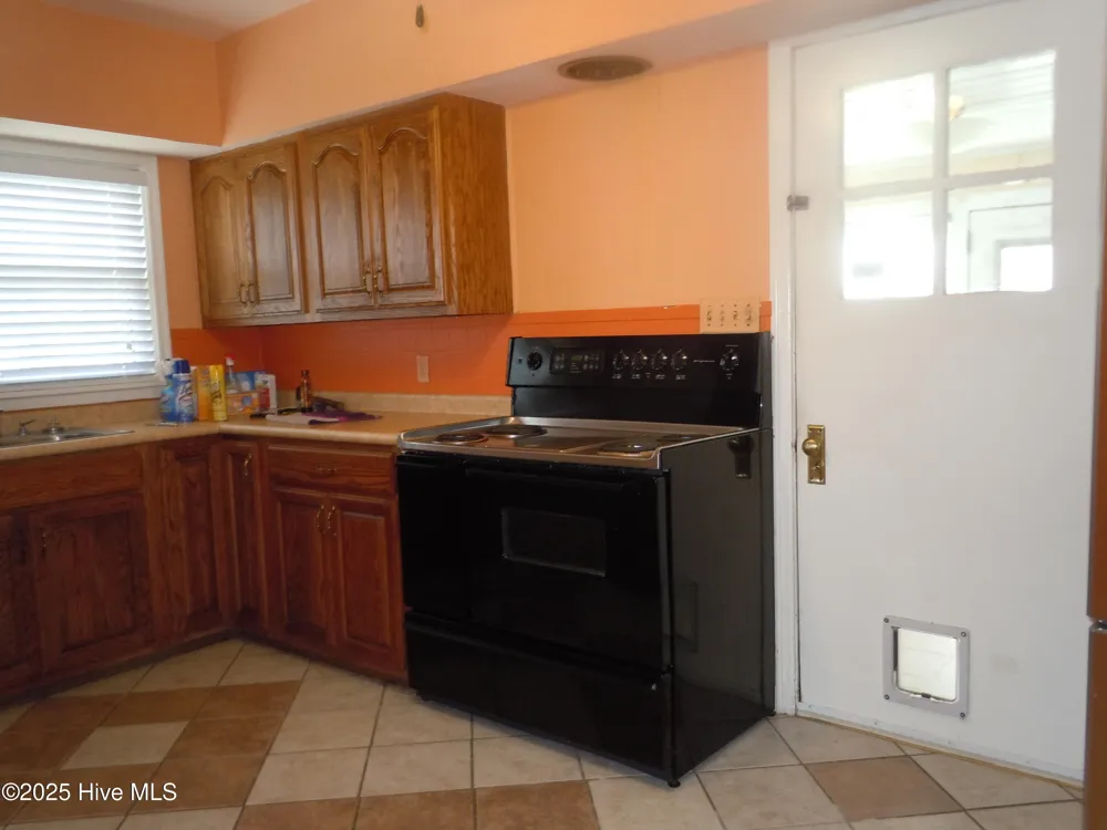 110 E Bell Street Tabor City, NC 28463