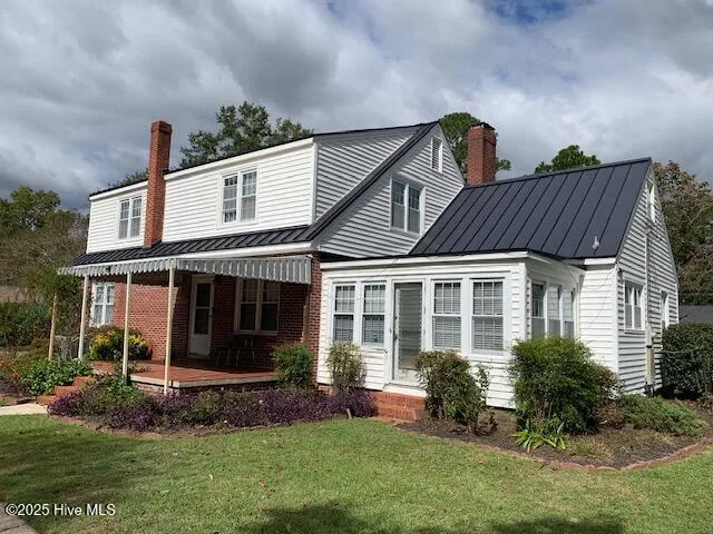 110 E Bell Street Tabor City, NC 28463