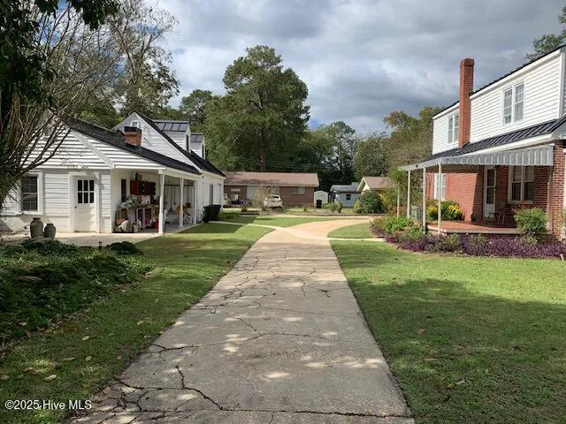 110 E Bell Street Tabor City, NC 28463