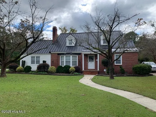110 E Bell Street Tabor City, NC 28463