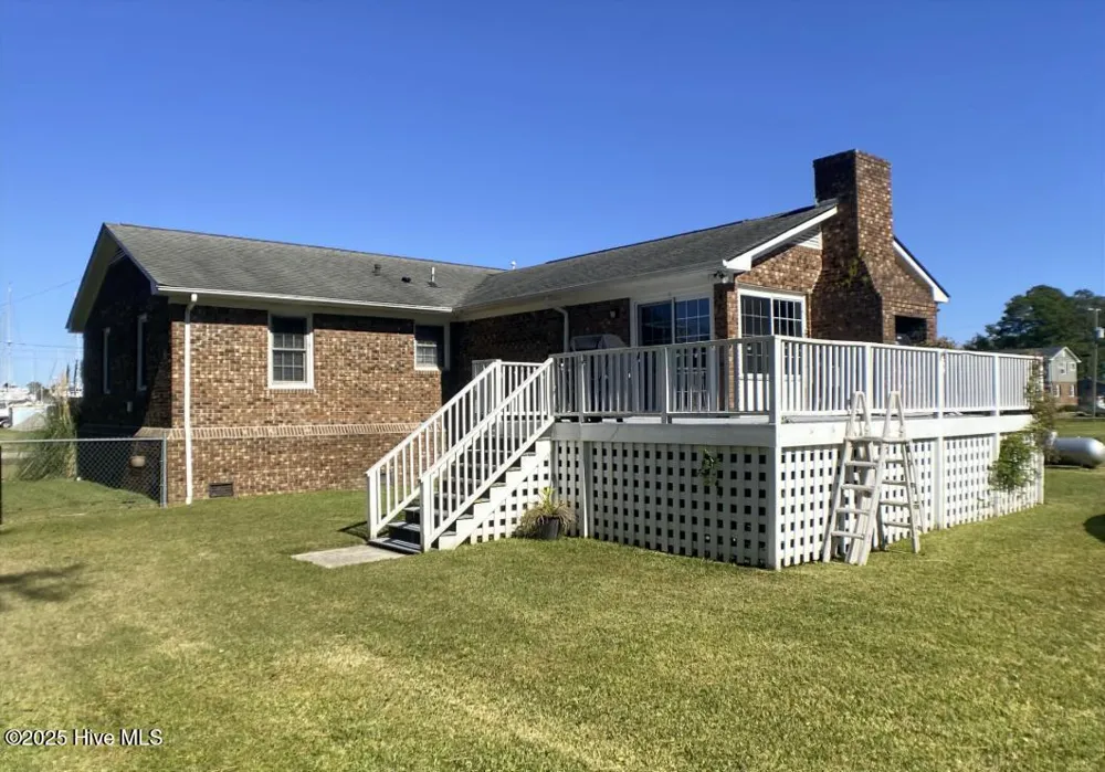 746 Heber Street Belhaven, NC 27810