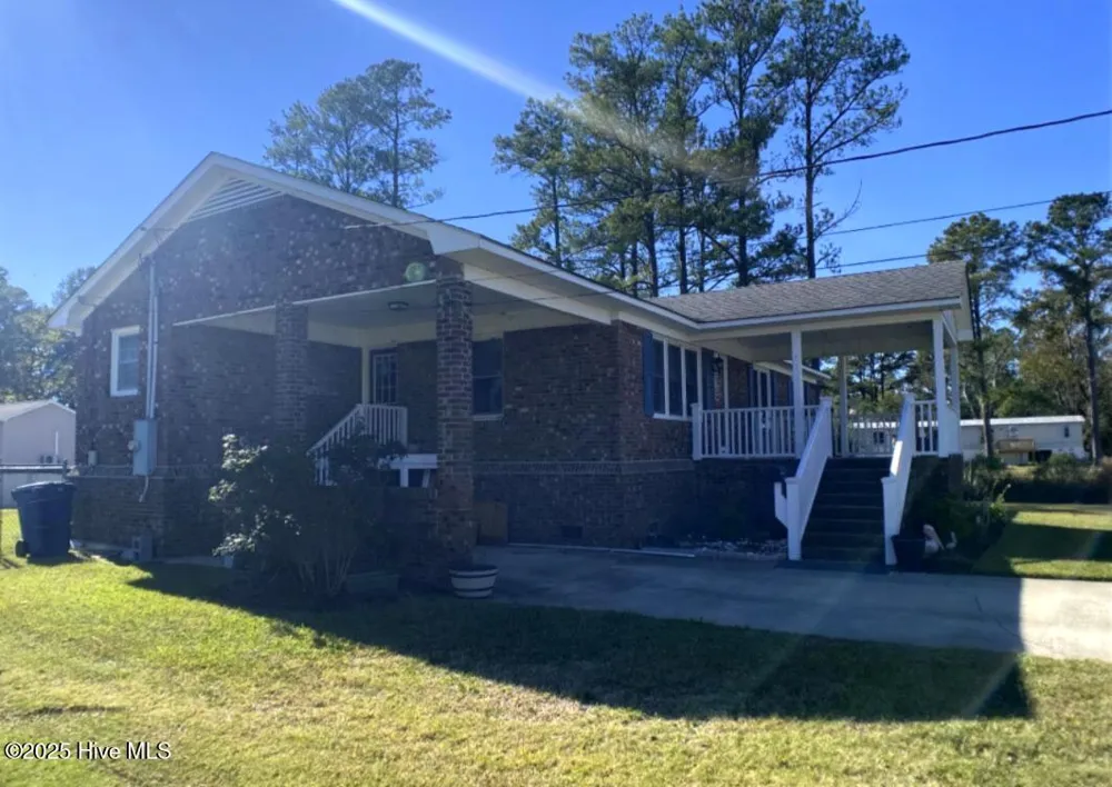 746 Heber Street Belhaven, NC 27810