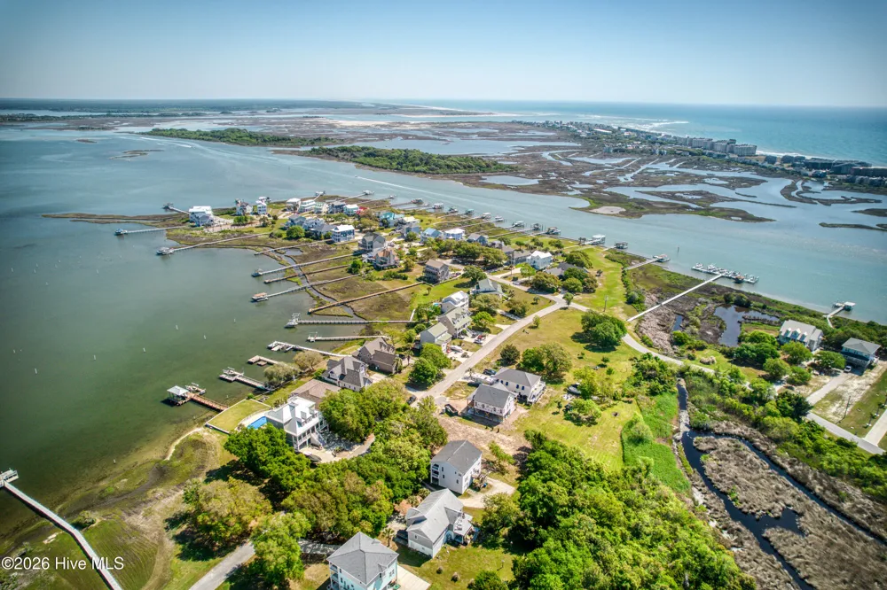 213 Shell Drive Sneads Ferry, NC 28460