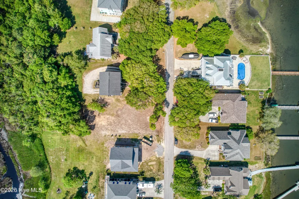 213 Shell Drive Sneads Ferry, NC 28460