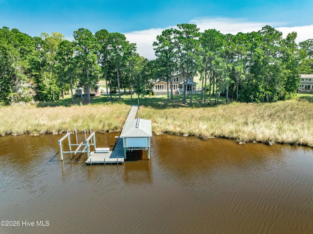 179 Stephen Way Belhaven, NC 27810